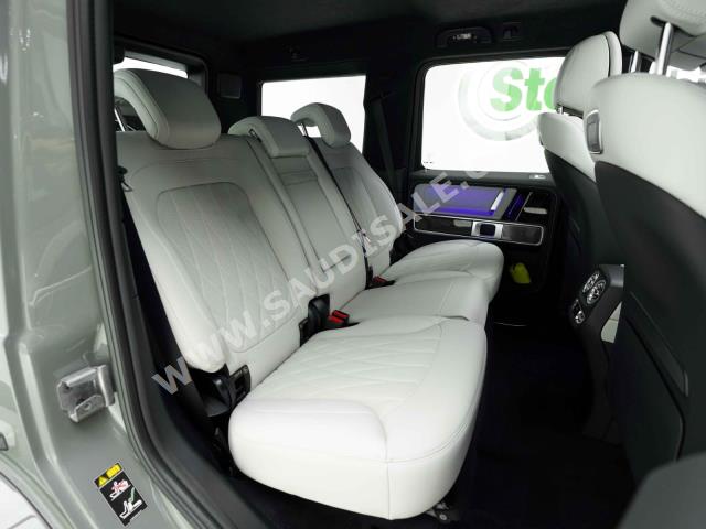 2022 مرسيدس - بنز جي 63 4×4