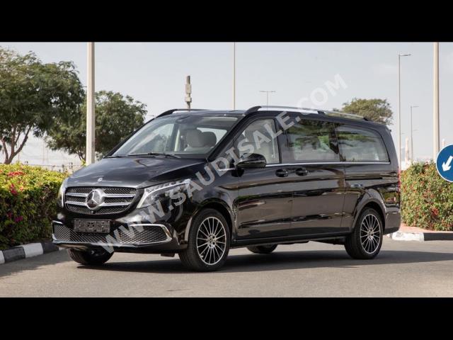 2023 مرسيدس - بنز في 250