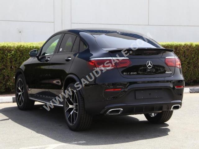 2022 مرسيدس - بنز جي إل سي 200 اي ام جي