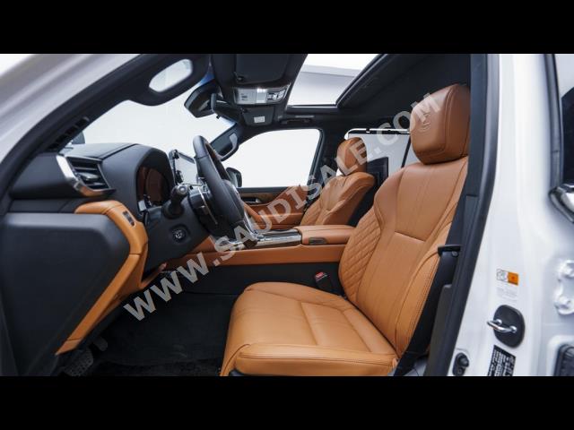 2023 لكزس إل إكس 600 في أي بي