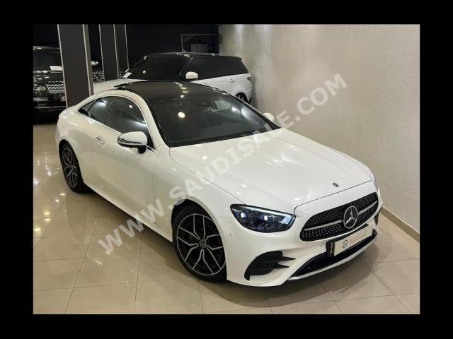 2022 مرسيدس - بنز إي 200 كوبيه