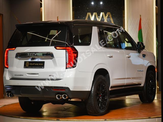 2023 جي ام سي يوكون اس ال تي