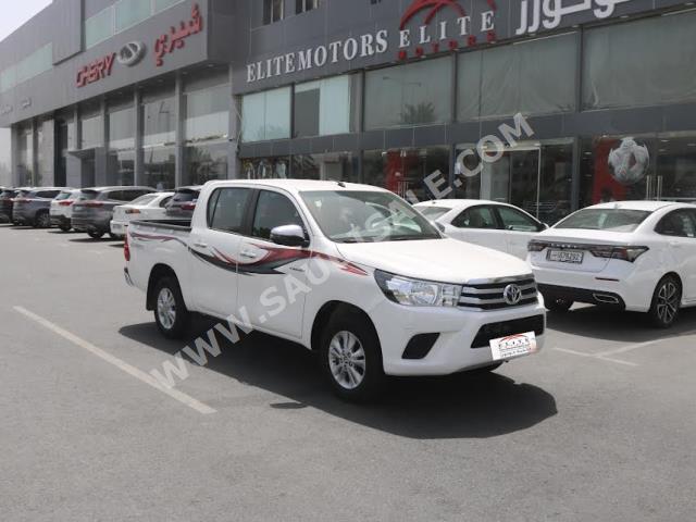 2023 تويوتا هاي لوكس غمارتين