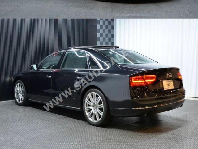 2011 اودي اي 8 ال