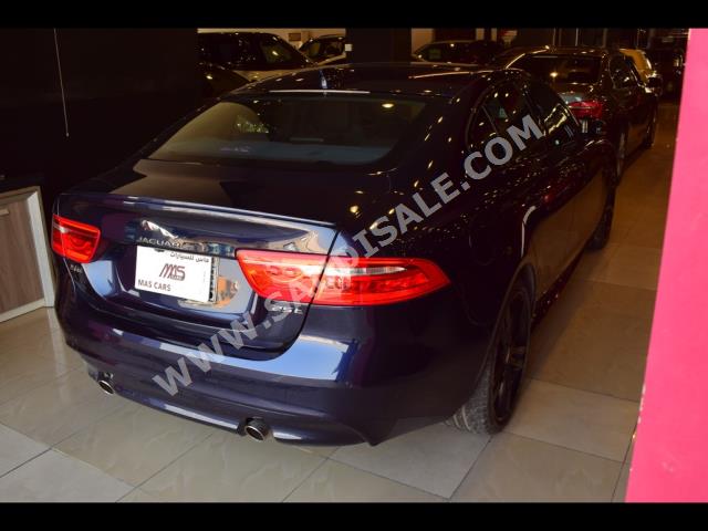 2018 جاكوار اكس اي