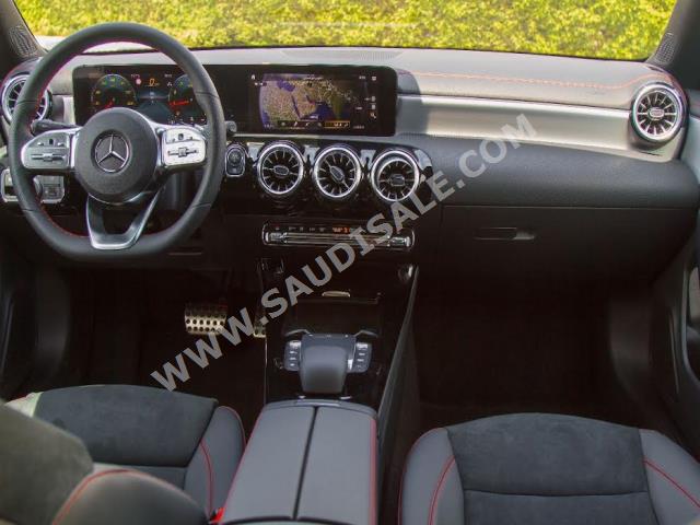 2023 مرسيدس - بنز سي إل أي 200 أي إم جي