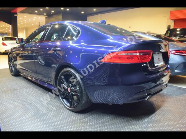 2018 Jaguar XE