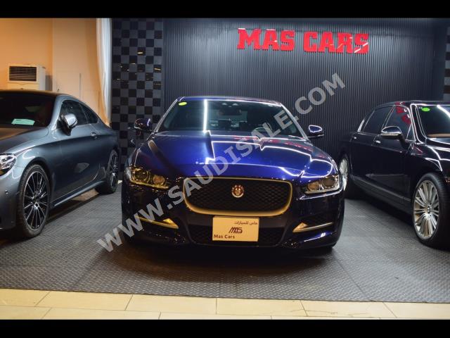 2018 Jaguar XE