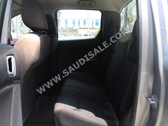 2018 مازدا بي تي - 50