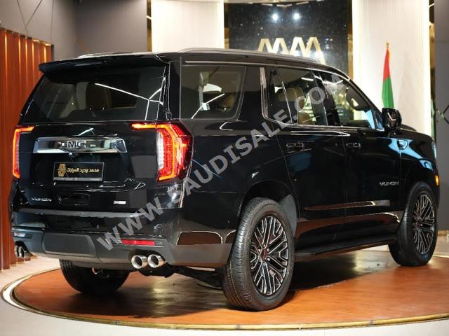 2023 جي ام سي يوكون اصدار خاص