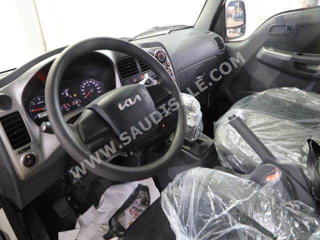 2022 Kia K4000G