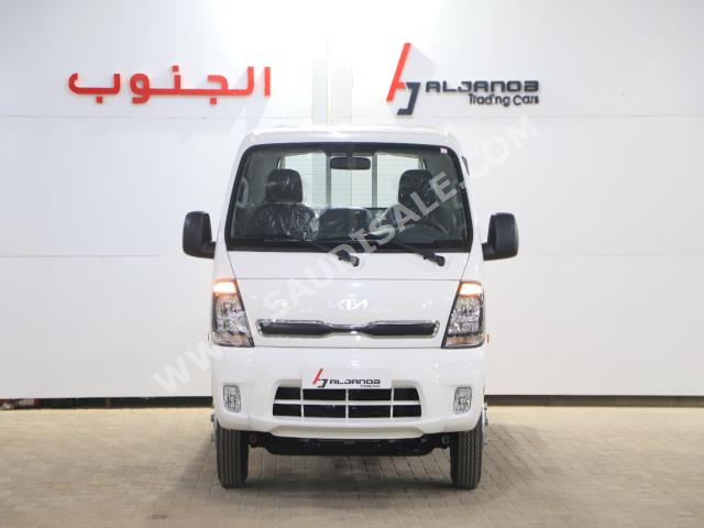 2022 Kia K4000G