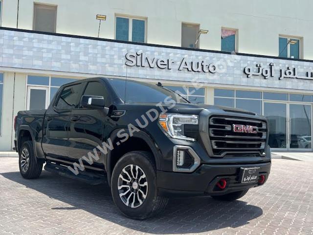 2021 جي ام سي سييرا اي تي 4