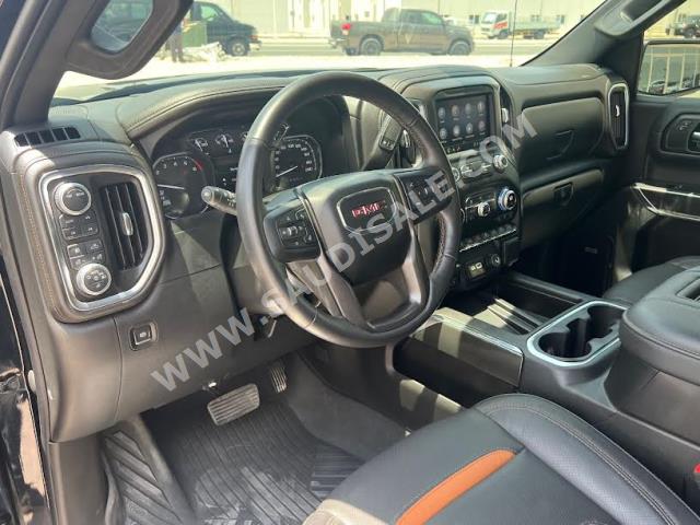 2021 جي ام سي سييرا اي تي 4