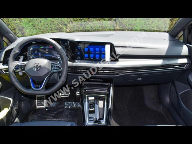 2023 فولكس واجن غولف