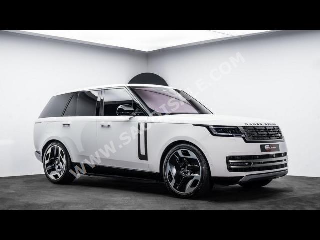 2023 لاند روفر ديفيندر اتش اس اي