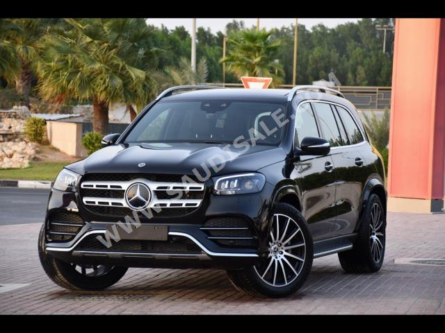 2023 مرسيدس - بنز جي إل إس 450