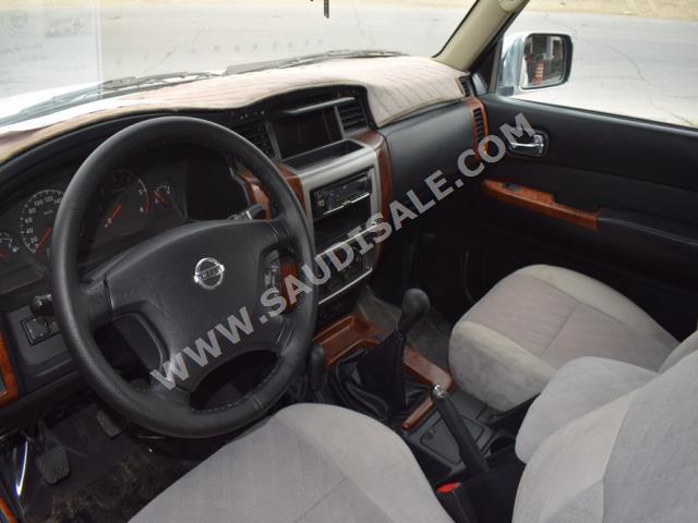 2015 نيسان باترول سوبر سفاري