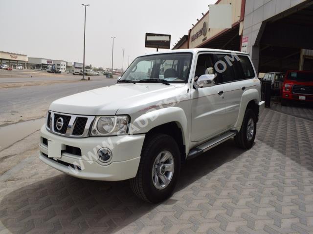 2015 نيسان باترول سوبر سفاري