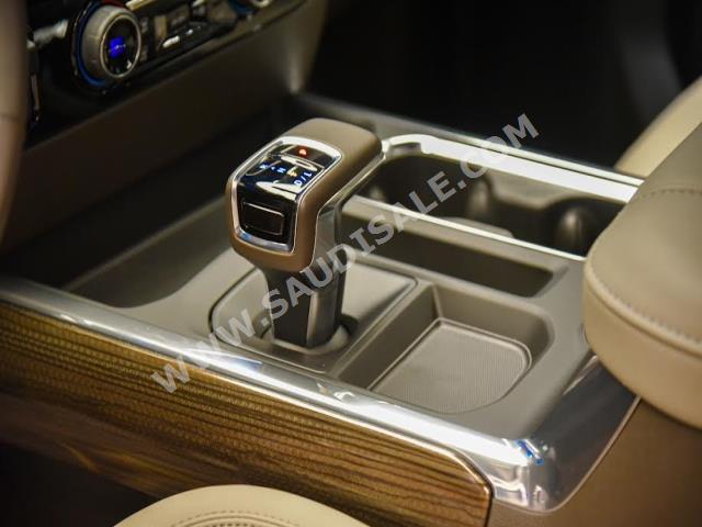 2022 شفروليه سلفرادو زد 71