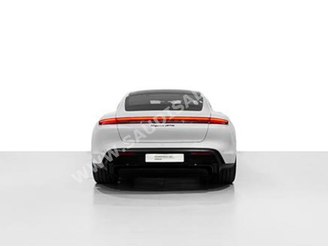 2023 بورش تايكان جي تي اس