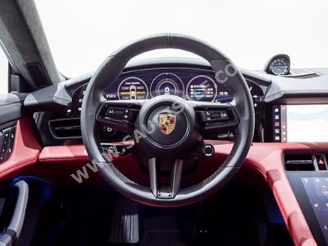 2023 بورش تايكان جي تي اس