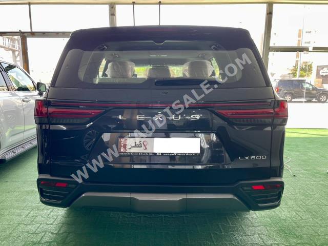 2023 لكزس إل إكس 600