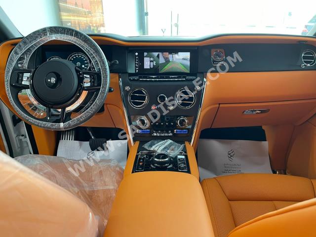 2023 رولز رويس كولينان