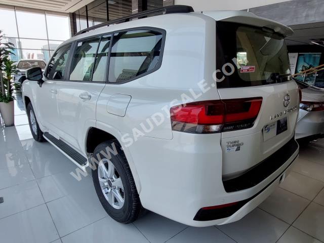 2023 تويوتا لاند كروزر جي اكس ار