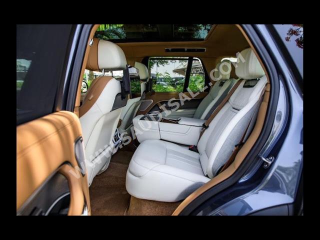 2023 لاند روفر رينج روفر اس في اوتوبيوغرافي