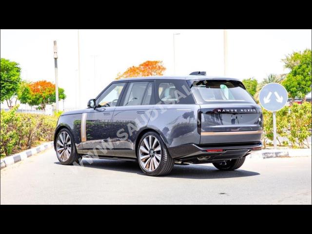 2023 لاند روفر رينج روفر اس في اوتوبيوغرافي