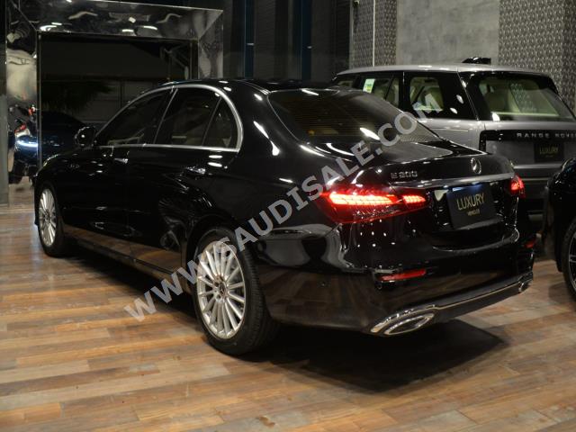 2022 مرسيدس - بنز إي 200