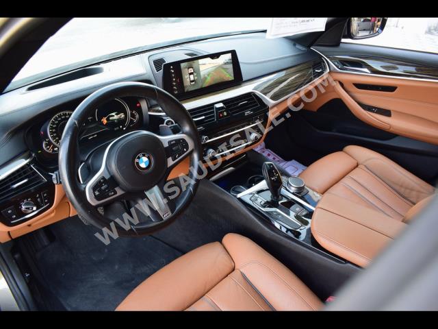 2017 بي ام دبليو الفئة الخامسة 530 أي