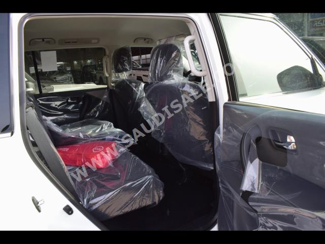 2023 Nissan Patrol XE