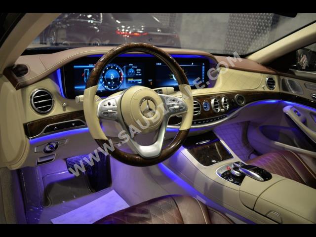 2018 مرسيدس - بنز إس 560 أي إم جي