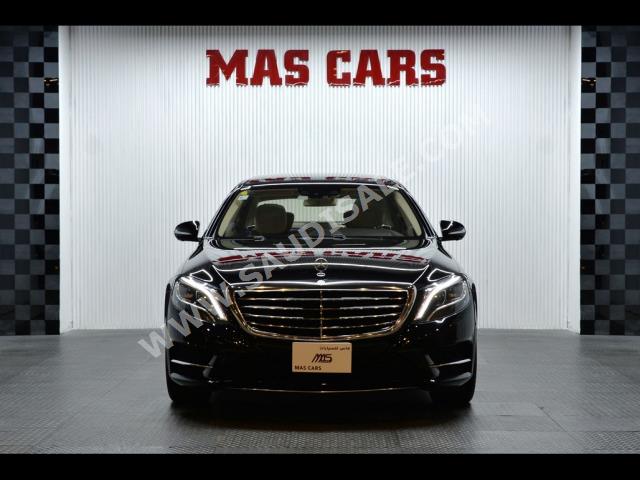 2015 مرسيدس - بنز إس 550