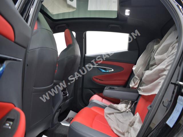 2024 شانجان يوني تي