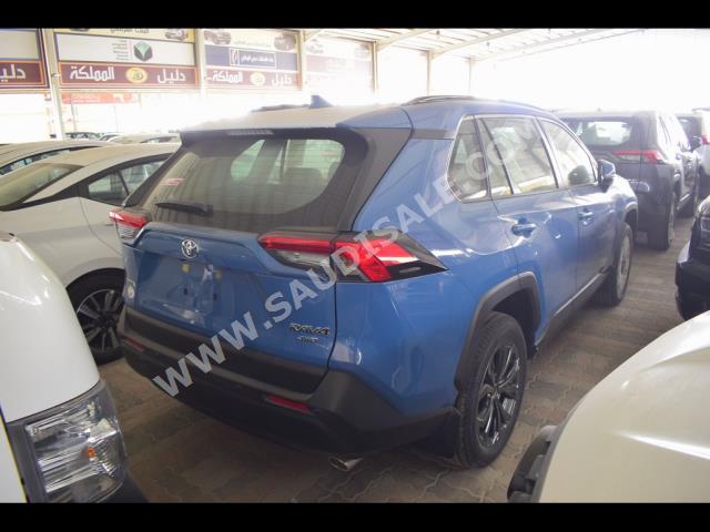 2023 تويوتا راف 4