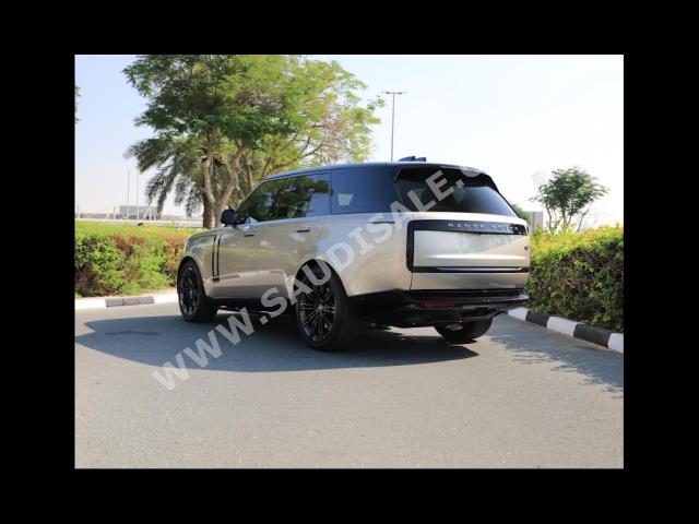 2023 لاند روفر رينج روفر فوج اس اي