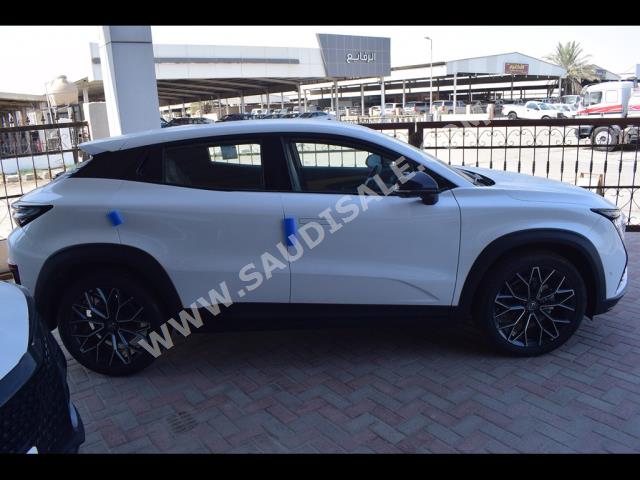 2024 شانجان يوني تي