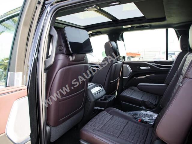 2023 كاديلاك اسكاليد بلاتينيوم