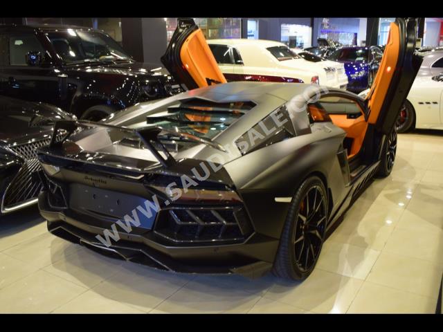 2015 Lamborghini Aventador