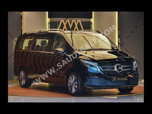 2023 مرسيدس - بنز في 250