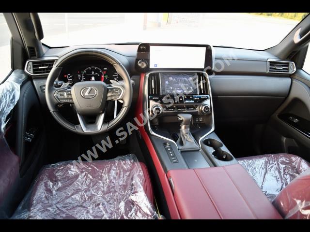2023 Lexus LX 600