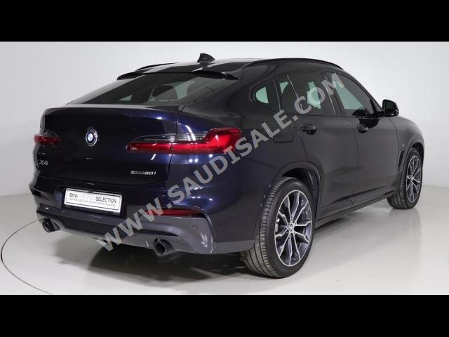 2021 بي ام دبليو الفئة اكس 4