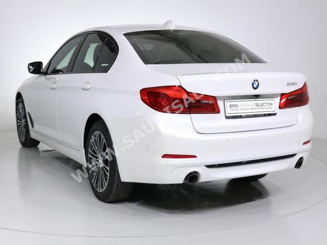 2020 بي ام دبليو الفئة الخامسة 530 أي