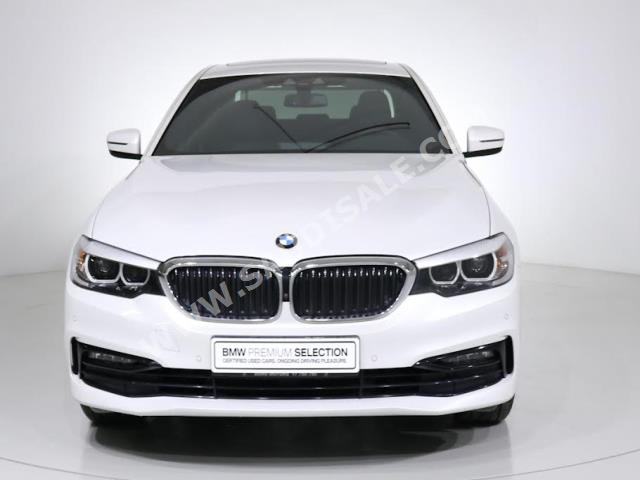 2020 بي ام دبليو الفئة الخامسة 530 أي