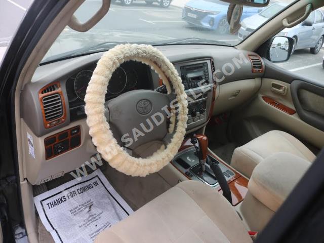 2007 تويوتا لاند كروزر جي اكس ار