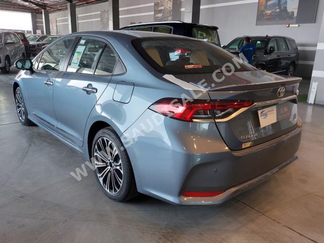 2023 تويوتا كورولا