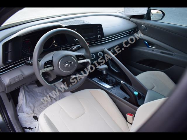 2021 هيونداي النترا